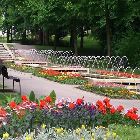 Maisonette In With Terrace Apartman *